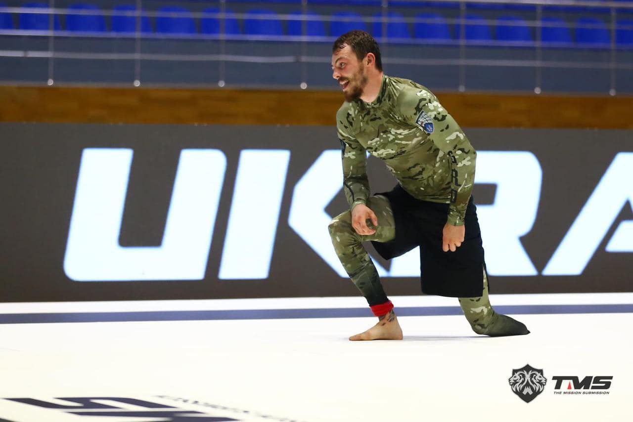 От добровольца из Беларуси до ресторатора: ветеран ССО Артем Грот о бизнесе, силе и новой модели ветеранского движения